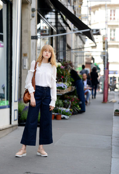 夏スタイルはパリジェンヌがお手本！ パリスナップをお届け。Vogue Japan