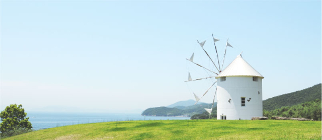 往復フェリー＆小豆島バスツアー 前日夜発で島へ オリーブ公園+寒霞渓ロープウェイ+エンジェルロード＜前日夜発フェリー泊