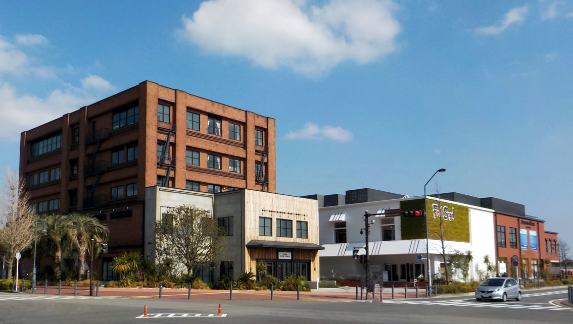 MARINE＆WALK YOKOHAMA マリンアンドウォークヨコハマ の見どころ、口コミ、アクセス情報