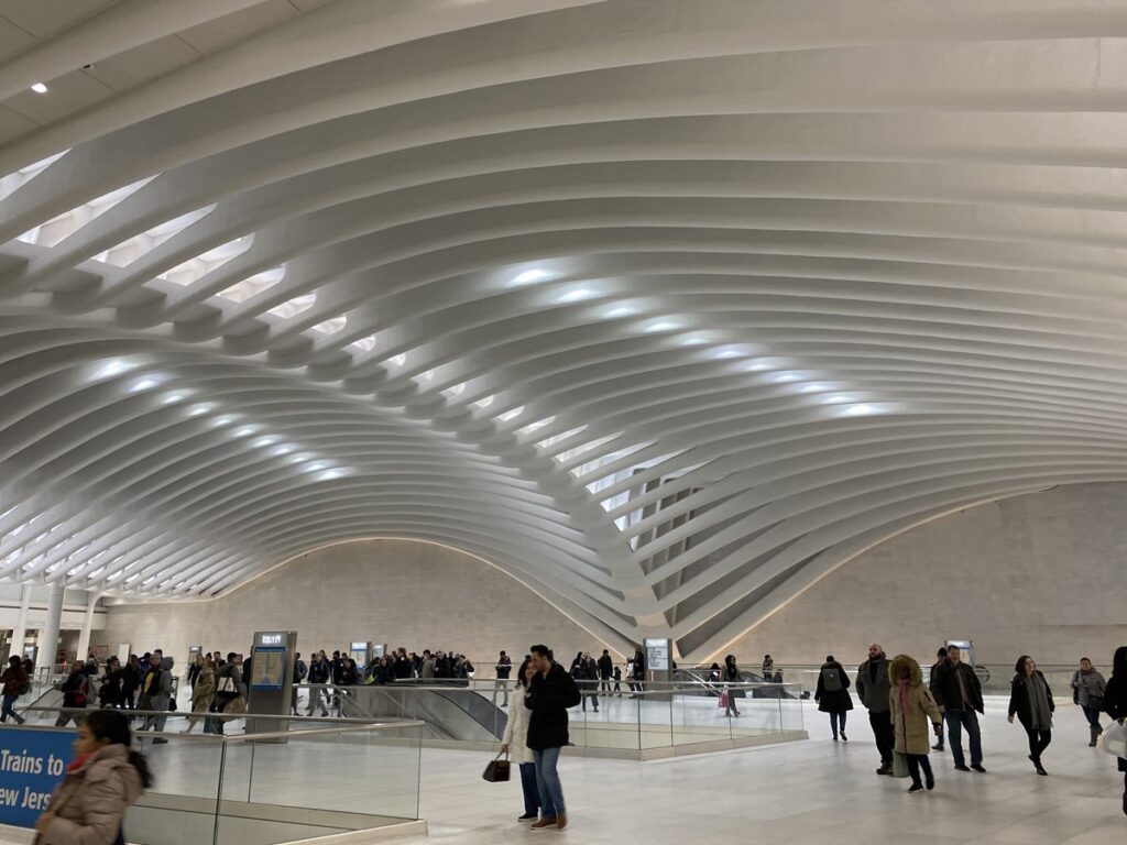 エヴァンゲリオンのようなLike Evangelion =名建築を巡るvisitecture