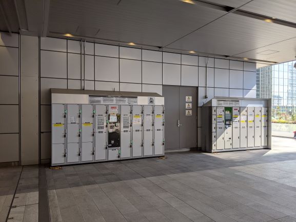 バスタ新宿近くのコインロッカーまとめ！料金やサイズを徹底調査ウィラコレ