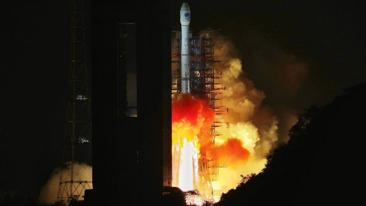 グアム衛星ポスター写真プリント地図 ポスターZazzle.co.jp