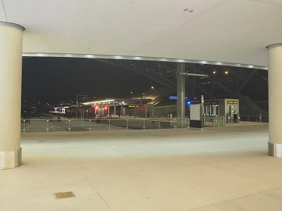 デンバー空港 空港ラウンジにブリュワリー⁉美味しいスイーツも大充実のUnited Club