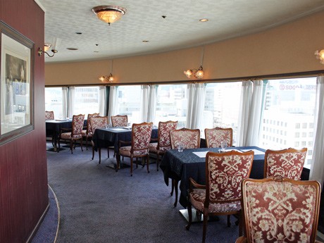 追憶の「回転レストラン」。あの回る望楼は、日本の近代を映し出すフィルムだったさんたつ by 散歩の達人