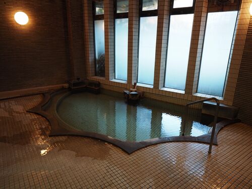 温泉公式 宮城県鎌先の露天風呂付き客室と料理が人気の温泉宿湯主一條