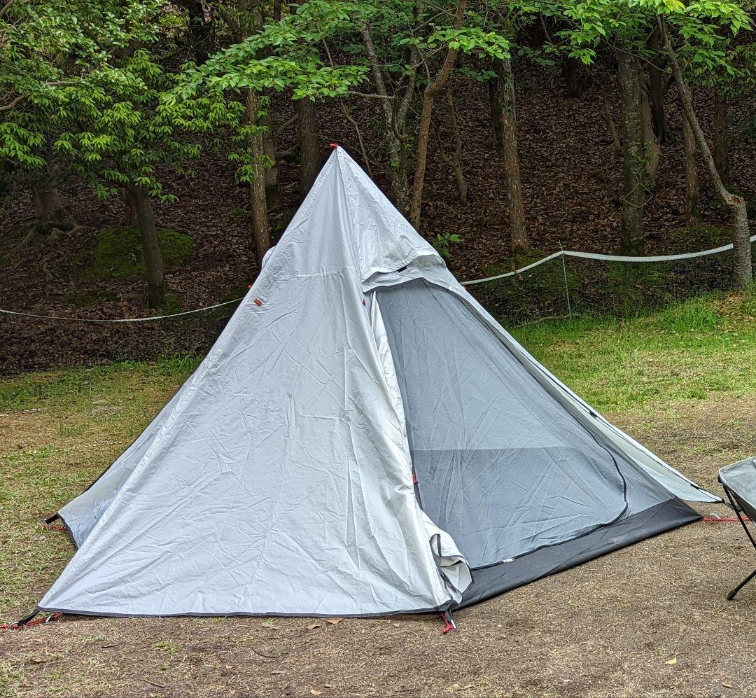 小川張りで楽しむ！おしゃれなワンポールテント設営