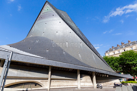 ビュー・マルシェ広場、ジャンヌ・ダルク教会 10583009162 の写真・イラスト素材アマナイメージズ