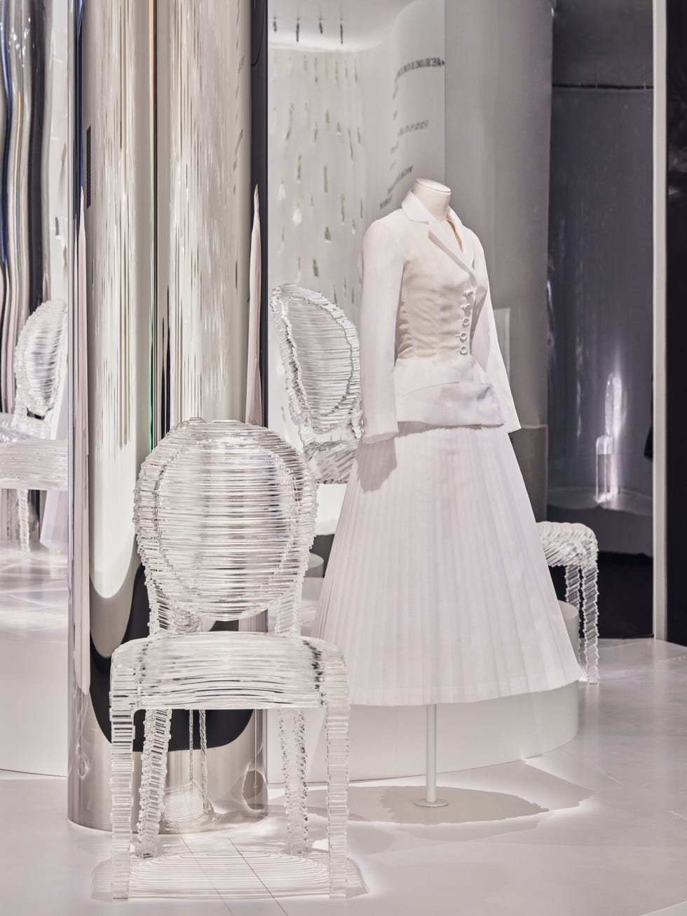 LVMHがメインパートナーを務める「大阪・関西万博」フランス館を紹介「ルイ・ヴィトン」「ディオール」など魅力あふれる展示は必見Precious.jp プレシャス