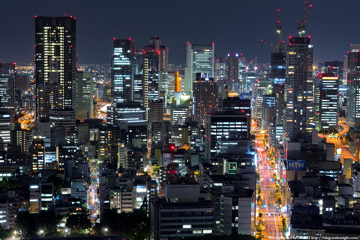 大阪市西区ビル群の夜景の写真素材FYI07910543ストックフォトの Qlean Market キュリンマーケット