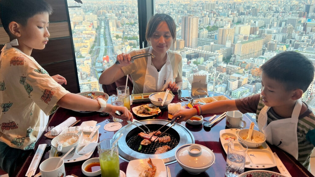 東京自由行 東京必吃燒肉：跨年就吃叙叙苑晴空塔高空燒肉，入口即化燒肉配30層樓絕美夜景！ - 麵麵's blog