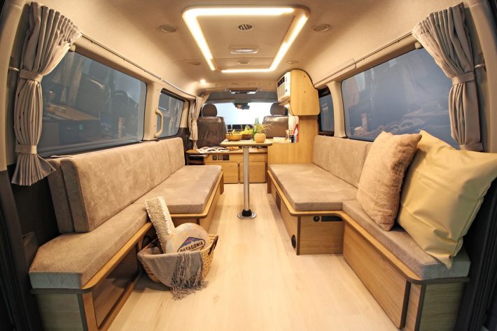 BRAVOYacco 新車キャンピングカー販売