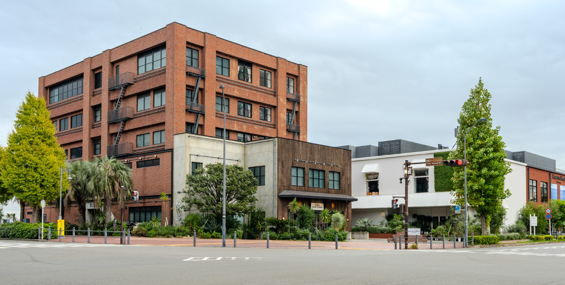 Hawaiian Cafe ＆ Restaurant『Merengue Makana』