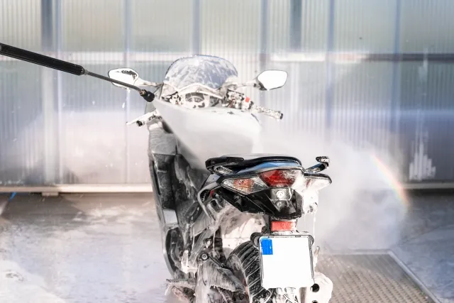 夏はバイクで海へ行きたい！ 注意すべき点を徹底解説バイクのニュース