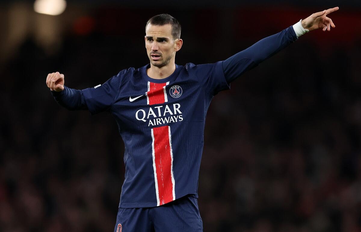 パリサンジェルマン 24-25 CUP ホーム