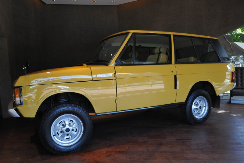 ランドローバー クラシック」の中古車を探す カーセンサー