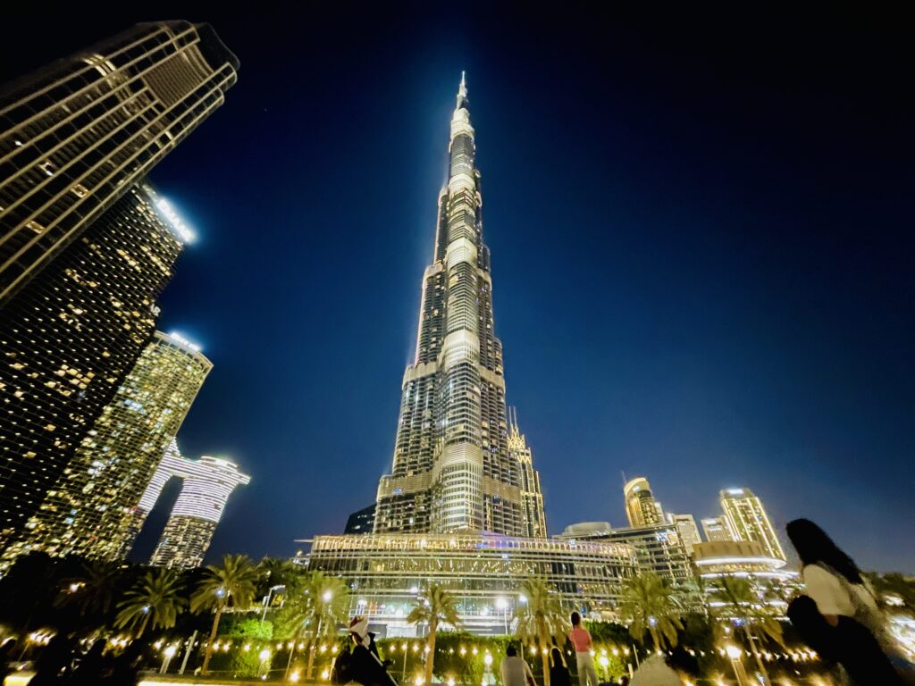 フリー写真日暮れのドバイの街並み風景でアハ体験GAHAG著作権フリー写真・イラスト素材集 - GAHAG著作権フリー写真・イラスト素材集