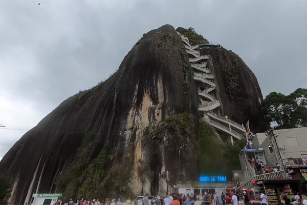 アメリカ 岩の狭間にびっしり並ぶ古代住居、世界遺産「メサ・ベルデ」とは？TABIZINE～人生に旅心を～