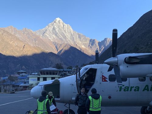 テンジン・ヒラリー空港 チケット＆ツアーゲットユアガイドGetYourGuide