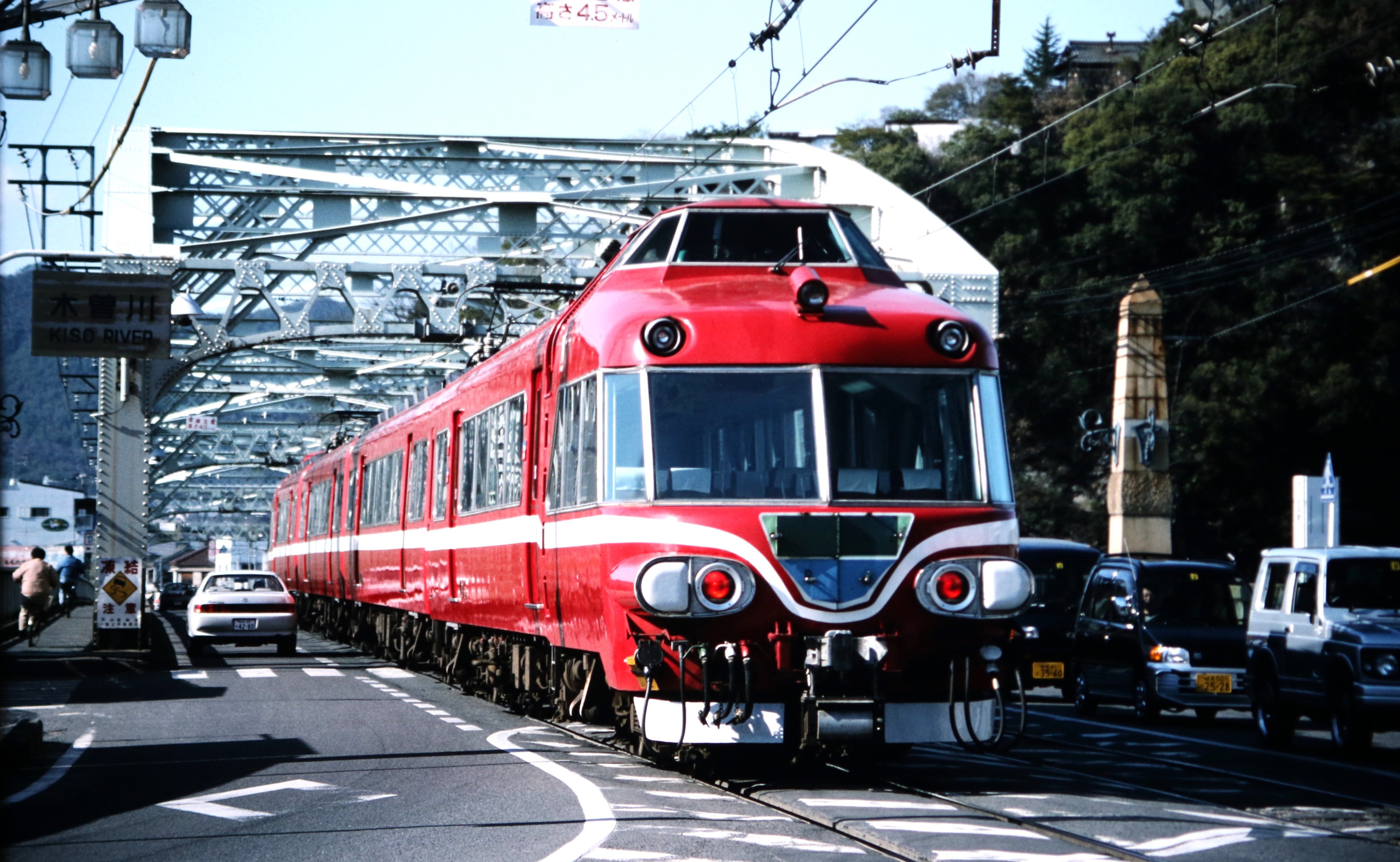 ７０００系パノラマカー 犬山橋