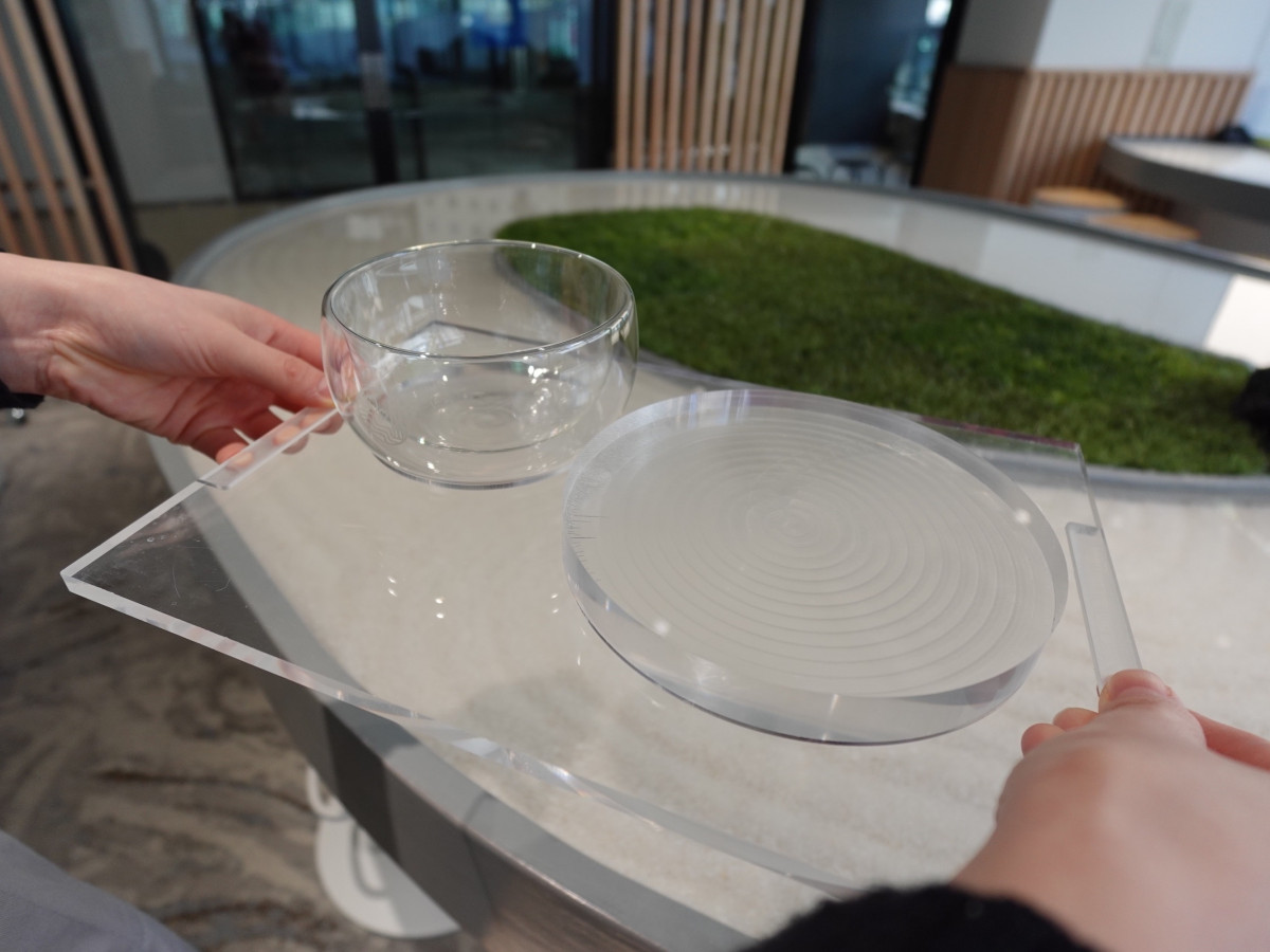 水のテーブルが話題に！ 新大久保にオープンしたカフェ『GUF グフ 』韓国料理研究家☆本田朋美