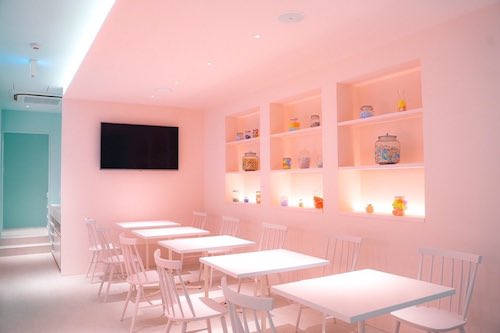 大阪の人気“韓国カフェ”おすすめ9選！映え間違いなしの韓国っぽカフェをご紹介！RETRIP リトリップ