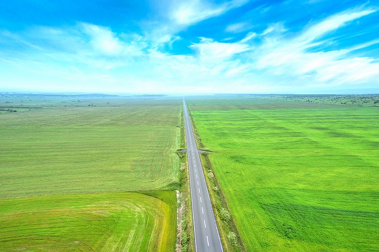 2025年最新 ライダー必見！北海道ツーリングで走りたい絶景ロード17選Domingo