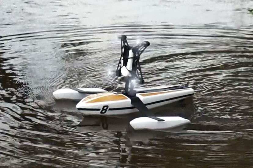 未来のドローン 乗用型イラストイラスト - No: 2037141無料イラスト・フリー素材なら「イラストAC」