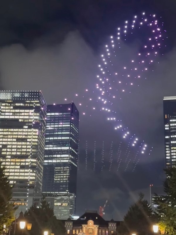 Norichanフォトチャンネルα:京都タワーがピンクにライトアップ！ ピンクリボン