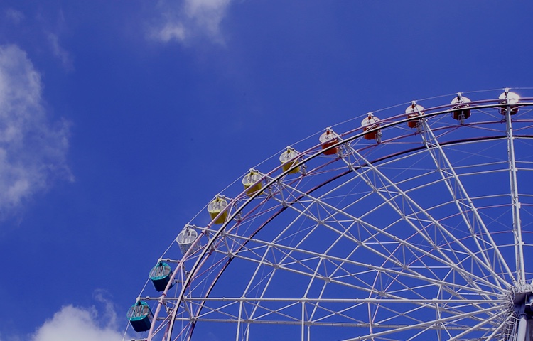 兵庫県 淡路サービスエリアのシンボル「大観覧車」Trip.com 淡路