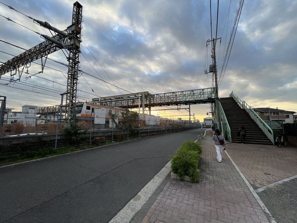 三鷹市 三鷹の跨線橋 こせんきょう は今どうなっているの？現在撤去工事が行われている「三鷹跨線