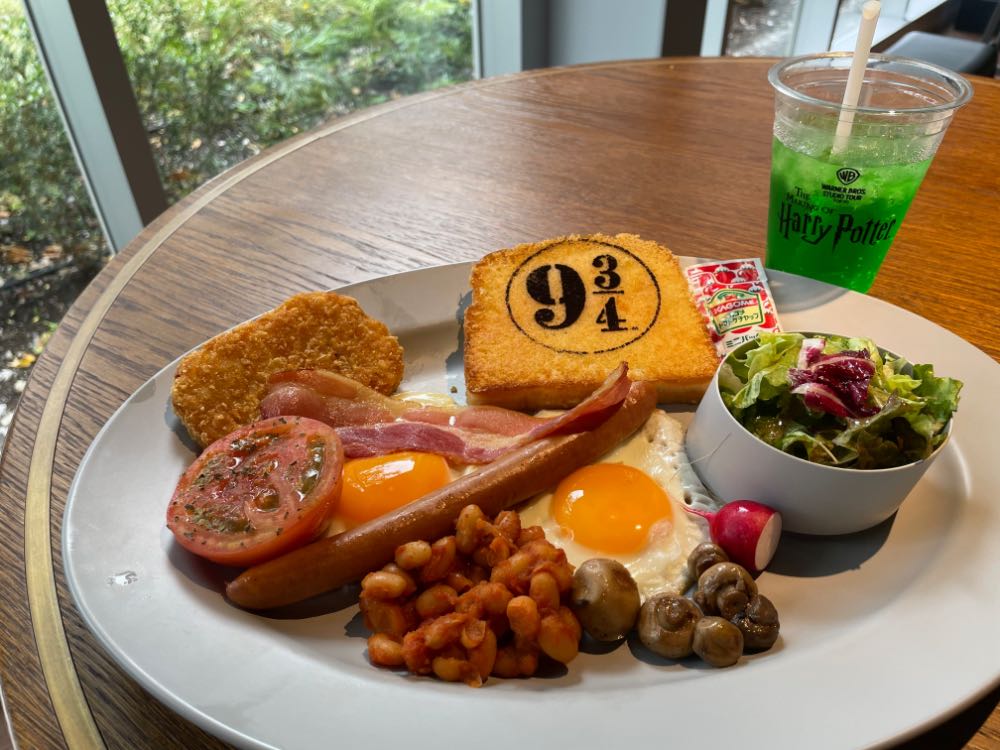 ハリポタ としまえん跡『スタジオツアー東京』のカフェ・レストランとメニューまとめ2025最新！ 「炎のゴブレット」のフードが登場中MORE