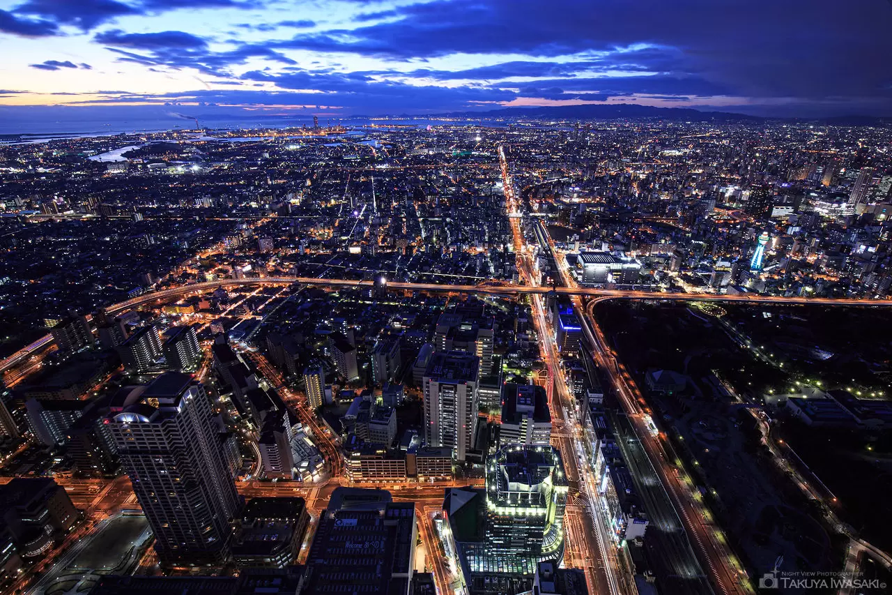 高さ300m日本一！「あべのハルカス」 : みちくさ学会