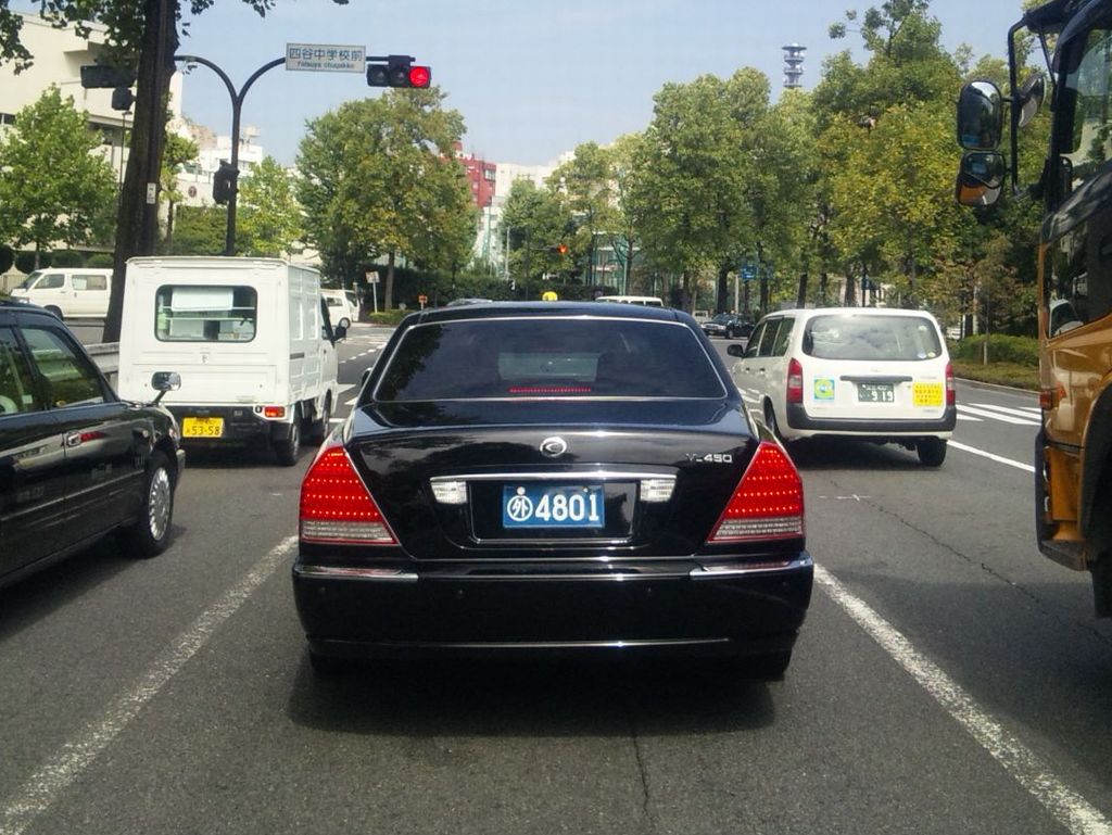楽園ハワイと私 - 車ナンバープレート