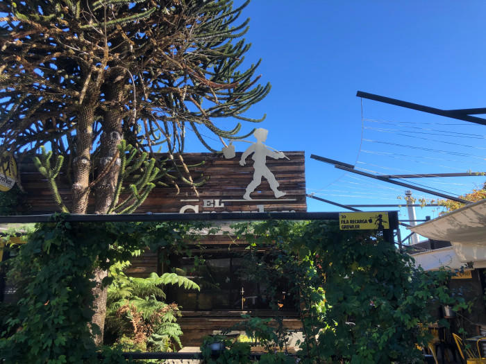 チリ代表のバルディビア 「チリにとっては歴史的な日になった」 チリ代表のホルヘ・バルディビアが世界王者スペインを敗退に追い込む勝利を収めた試合後に胸の内を語る- Goleador