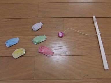 おうちや保育園で盛り上がる手作り魚釣りゲーム5選！100均素材で知育＆パーティーにもおすすめたまごだるま TamagoDaruma