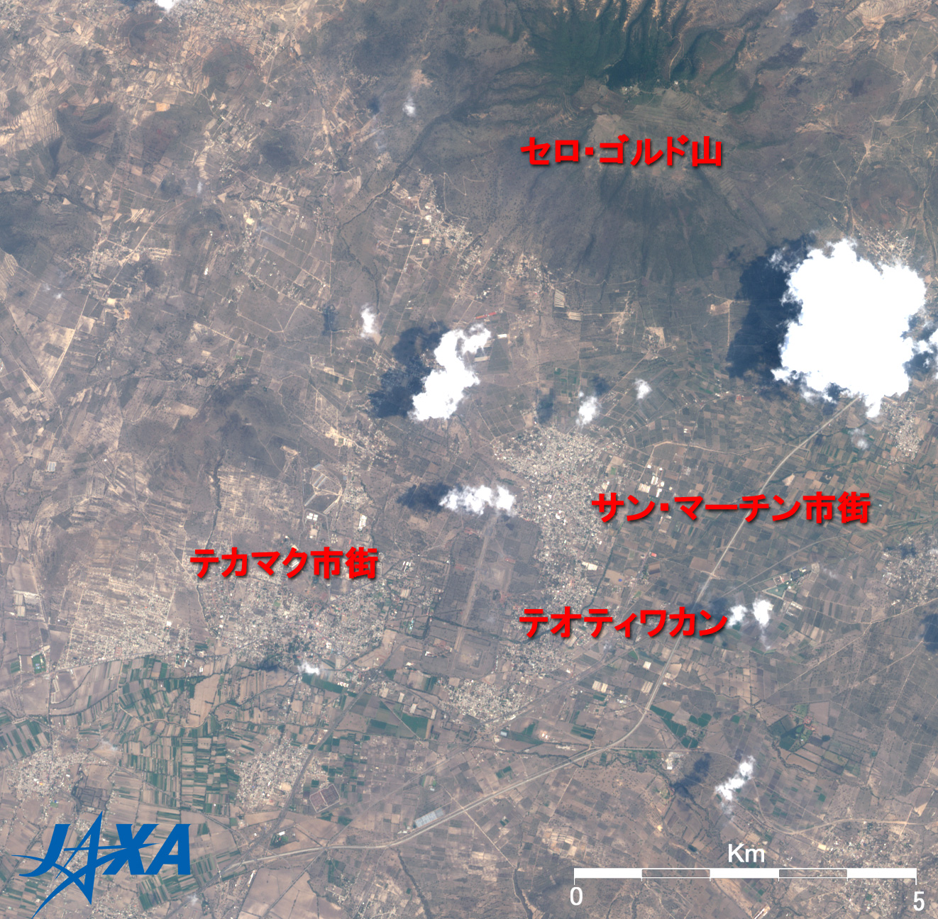 テオティワカンで太陽のピラミッドと月のピラミッドに登壇』テオティワカン遺跡周辺 メキシコ の旅行記・ブログ by