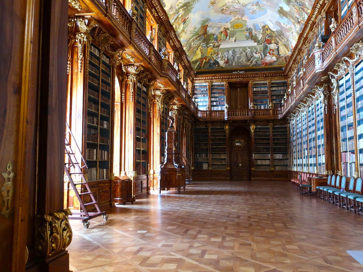 美しい図書室に思わずうっとり。ストラホフ修道院らんずえんど通信