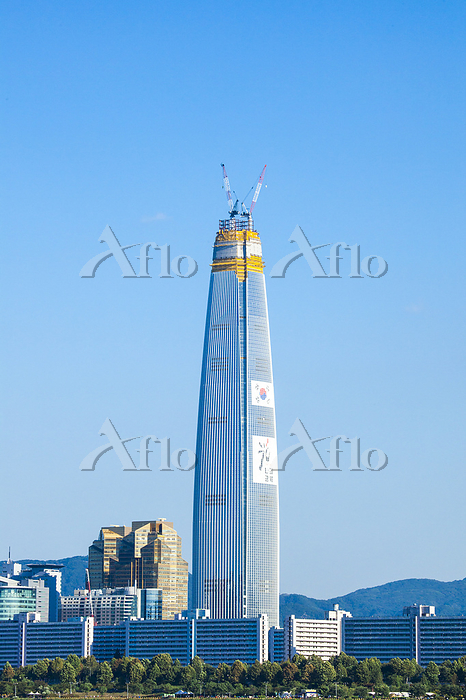 第２ロッテワールドの展望台に「世界最高」の免税店を推進東亜日報