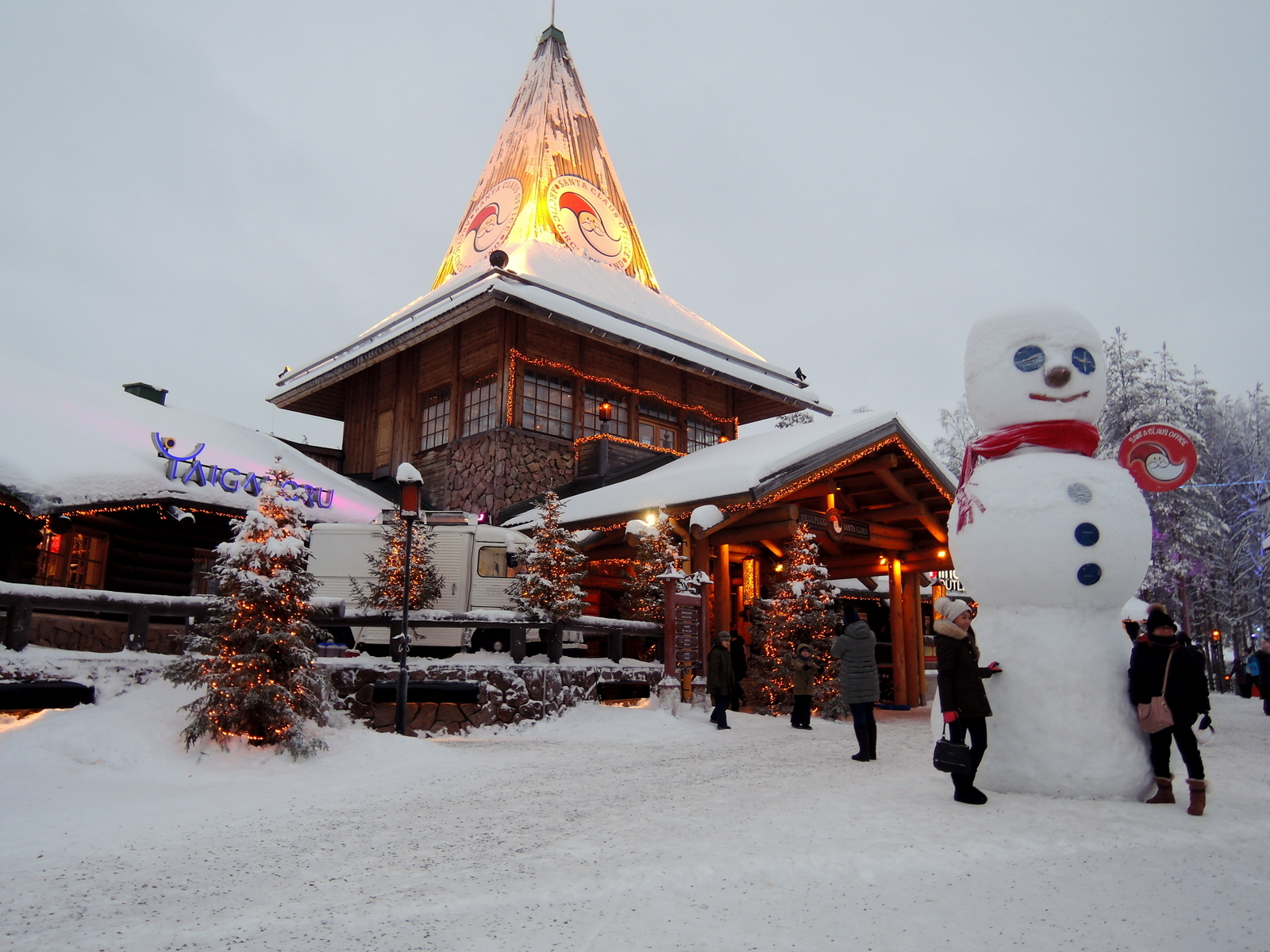 ロヴァニエミの宿泊はどこがいい？サンタクロース村観光に便利なホステルカフェコティ宿泊レビューえんぺらーたまりんの旅ログ
