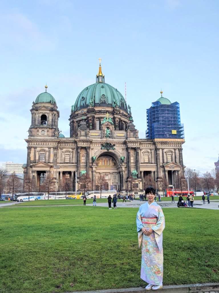 ベルリン大聖堂、夜のベルリン大聖堂、ベルリン、ドイツPremium写真