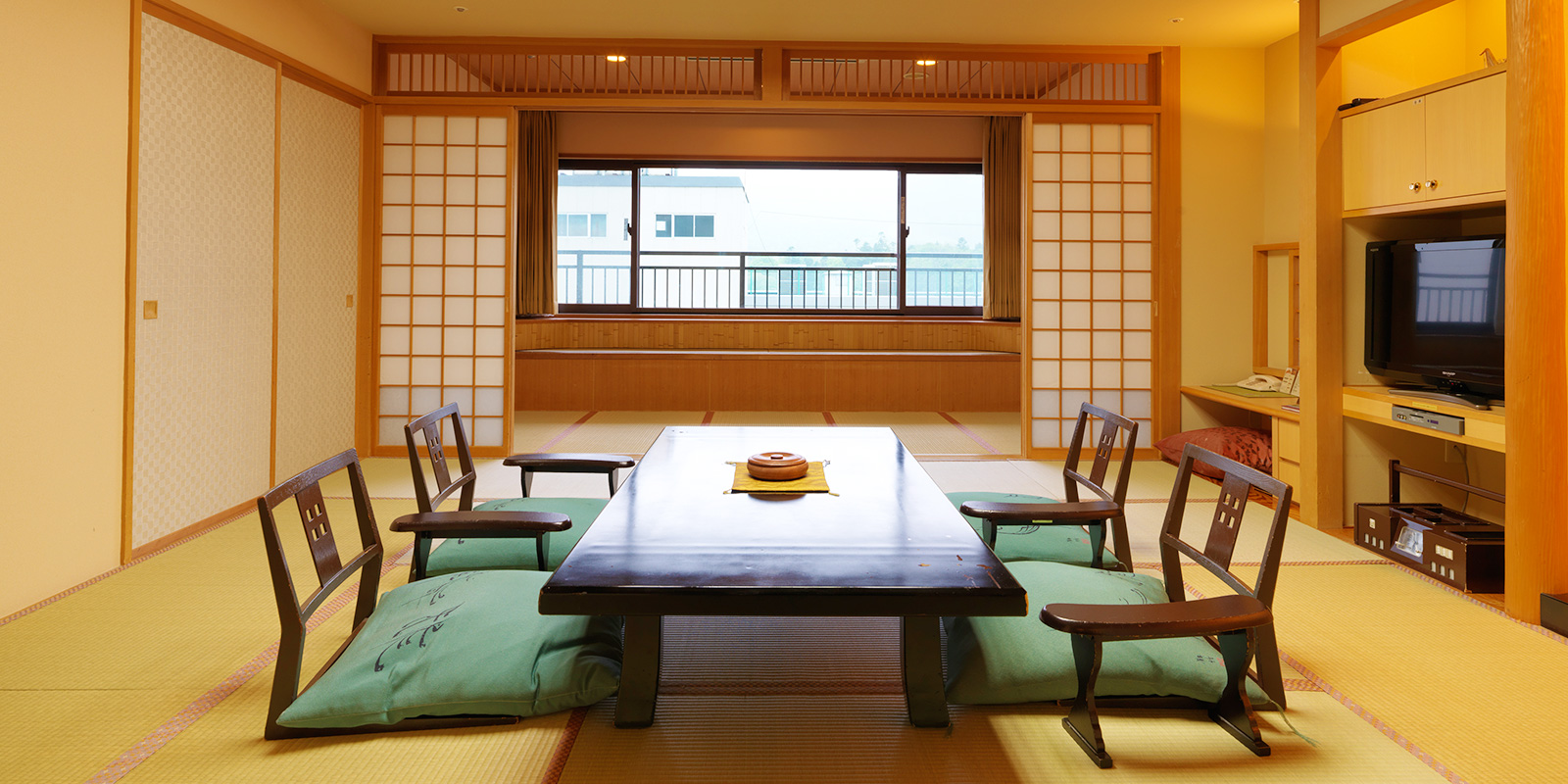 本館 つるや花- 四万温泉 鹿覗きの湯 つるや