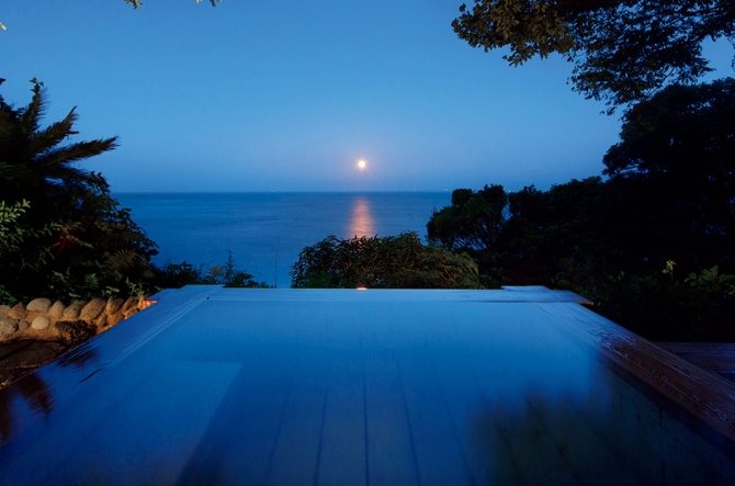 カップルの温泉旅行に！関東近郊にあるおすすめ旅館ランキング露天風呂付き客室のある宿も - おすすめ旅行を探すならトラベルブック