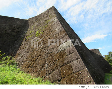仙台城 本丸北壁石垣 25516049758 の写真・イラスト素材アマナイメージズ