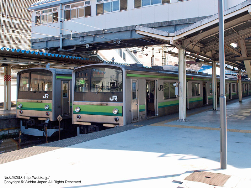 今年もどうぞ宜しくお願いします。 市電保存館は開館51年目がスタートしました。 今年は花電車として装飾していた「無蓋貨車」が久しぶりに出現。新ジオラマ「ハマジオラマ」では、ジオラマ模型と映像、音響、照明が織りなす運転ショーがお楽しみいただけます。横浜