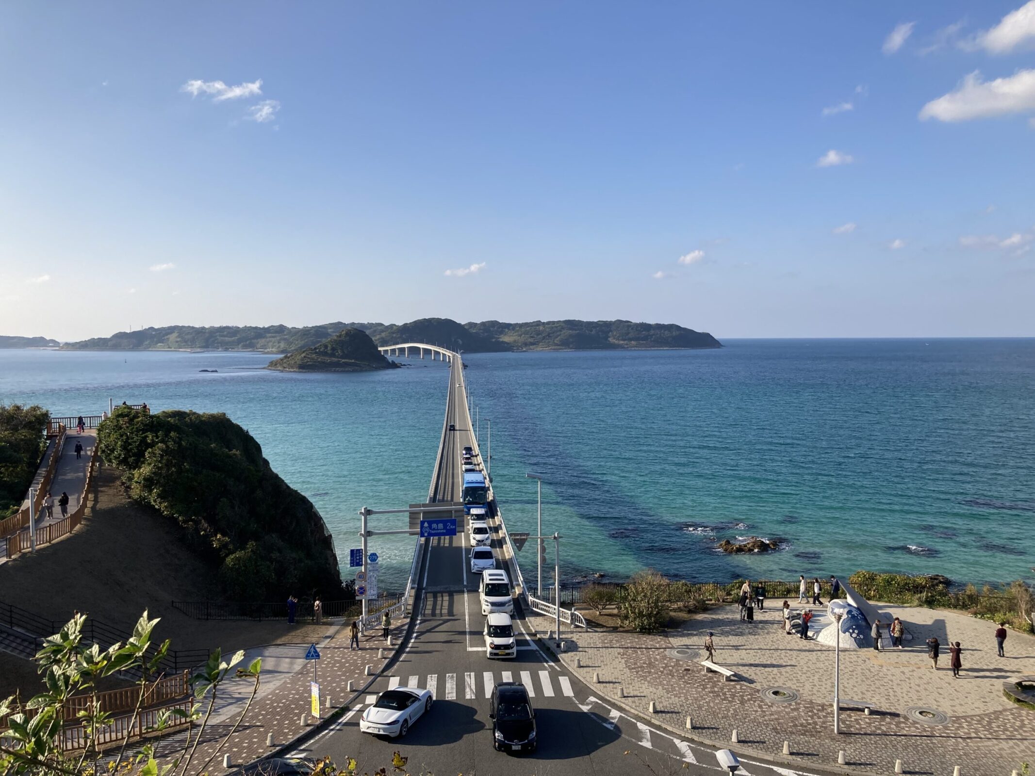 バイクで巡るニッポン絶景道：山口県 角島大橋 エメラルドグリーンの海を見よ │WEBヤングマシン新車バイクニュース