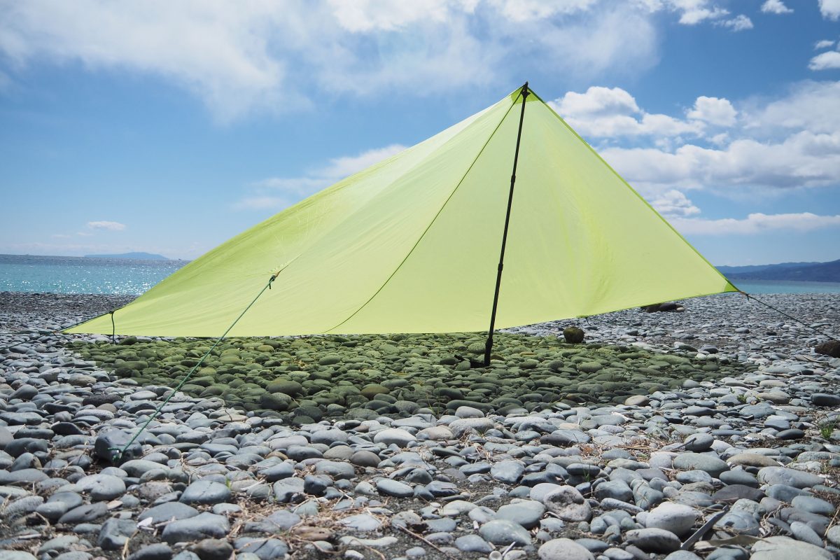 これで準備万端 雨キャンプで快適に過ごせたテントの設営方法 C.C STYLEチャンネル-