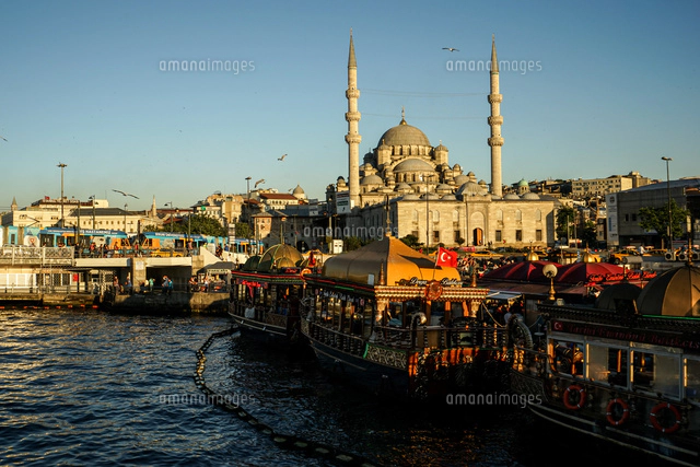 9,528 イスタンブール 金角湾 Stock