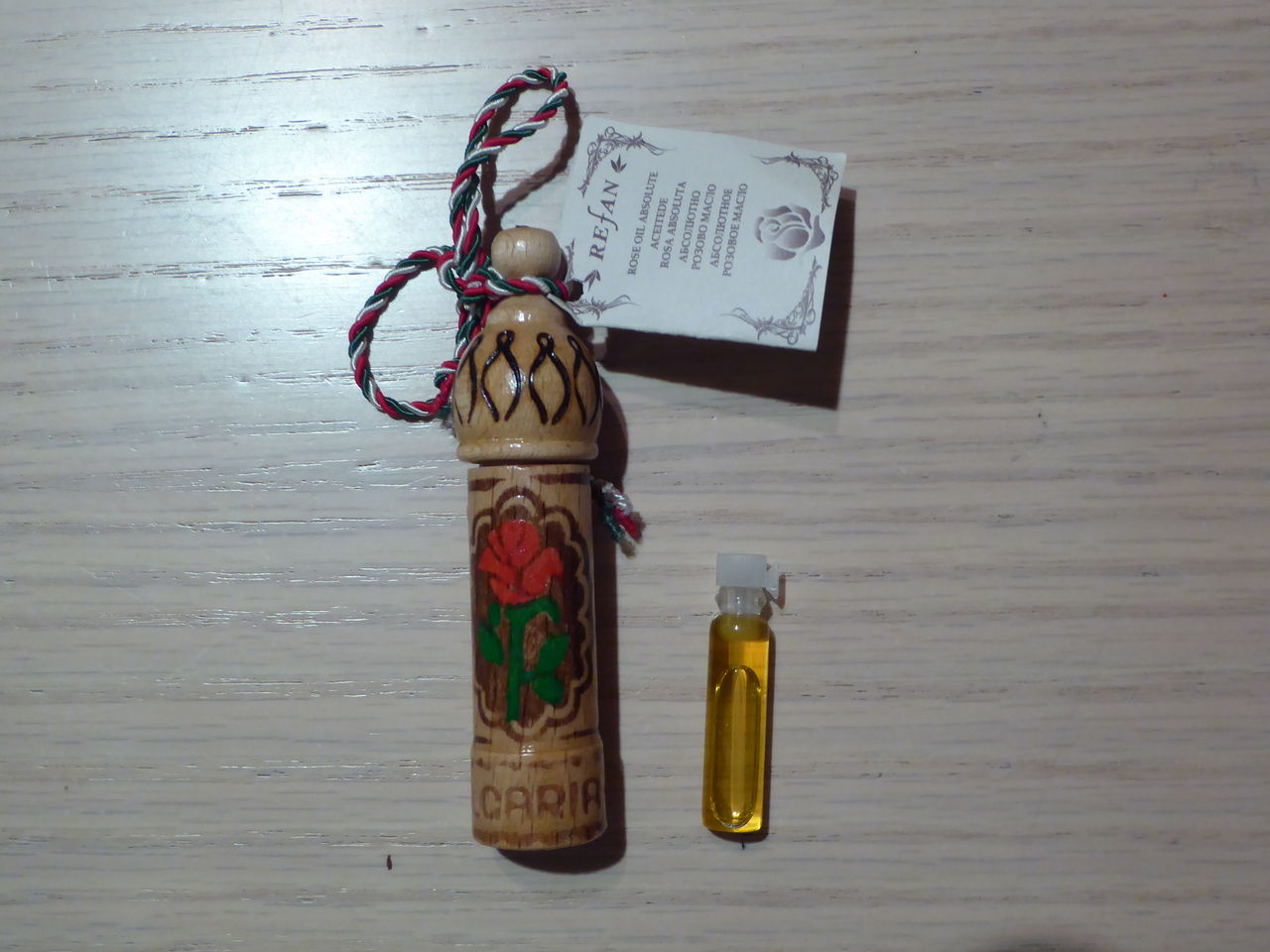 ブルガリアのお土産で、ダマスクローズの香りの虜になる - Kapibaramemo