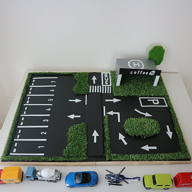 ハンドメイド A4ミニカー道路・駐車場プレイシート 7枚セット トミカ419