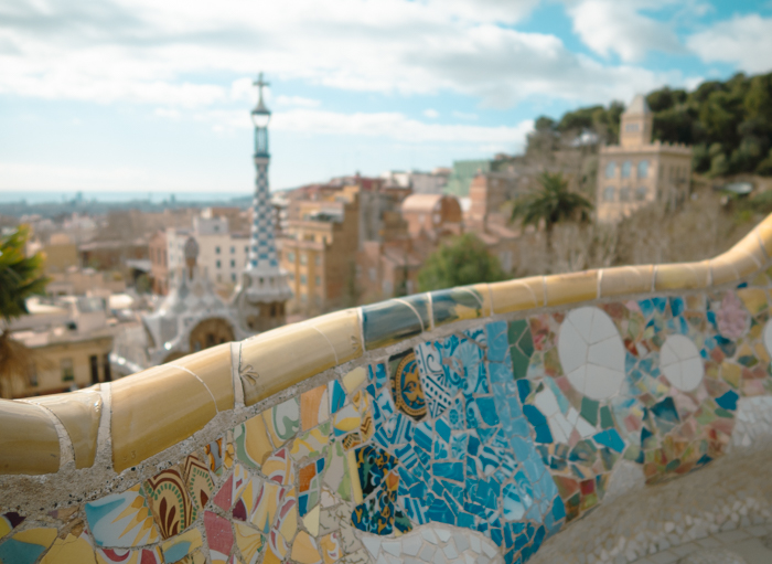 2025年春 最新版 完全解説 グエル公園 ＝バルセロナの人気観光スポットランキング第三位！＝バルセロナの観光で人気のおすすめ情報サイトバルセロナウォーカ